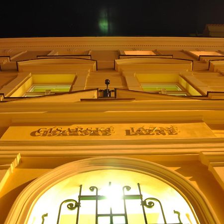 Pension Imperial Spa Jičín Buitenkant foto