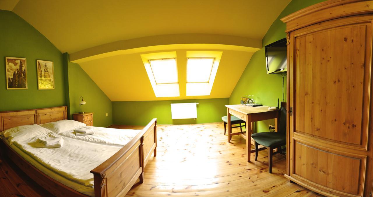 Pension Imperial Spa Jičín Buitenkant foto