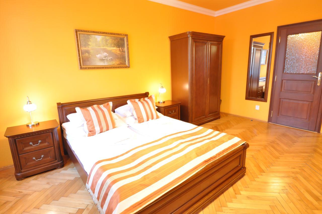 Pension Imperial Spa Jičín Buitenkant foto